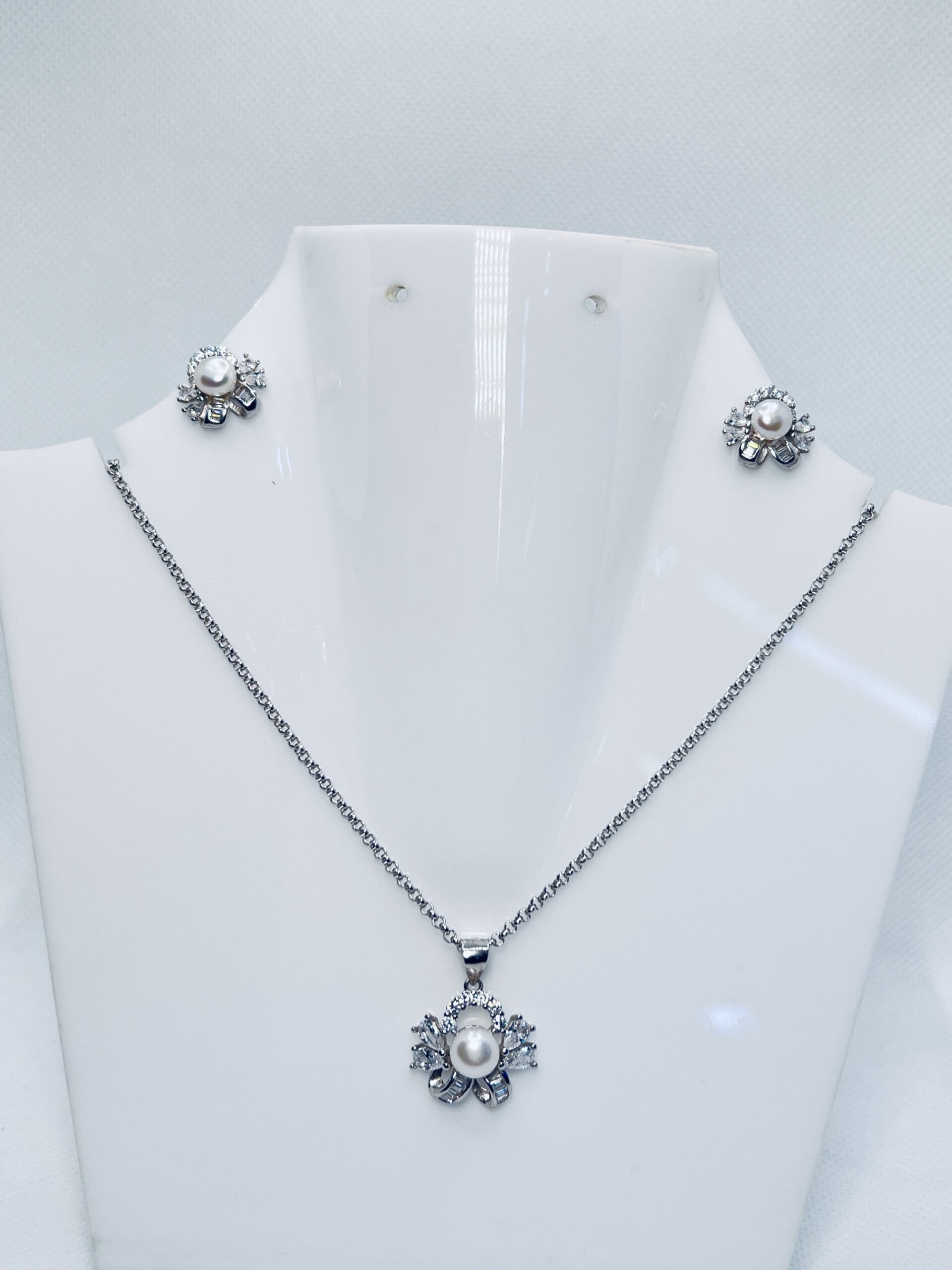 Elegant Blossom Pearl Set 925 Sterling Silver Necklace Earrings - Image 2
