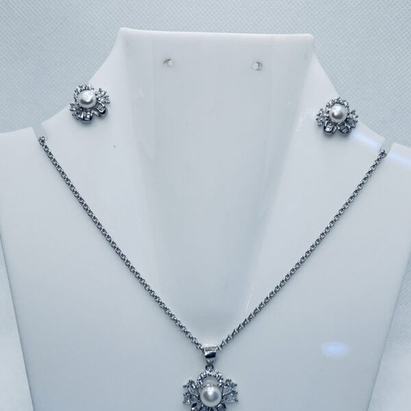 Elegant Blossom Pearl Set 925 Sterling Silver Necklace Earrings
