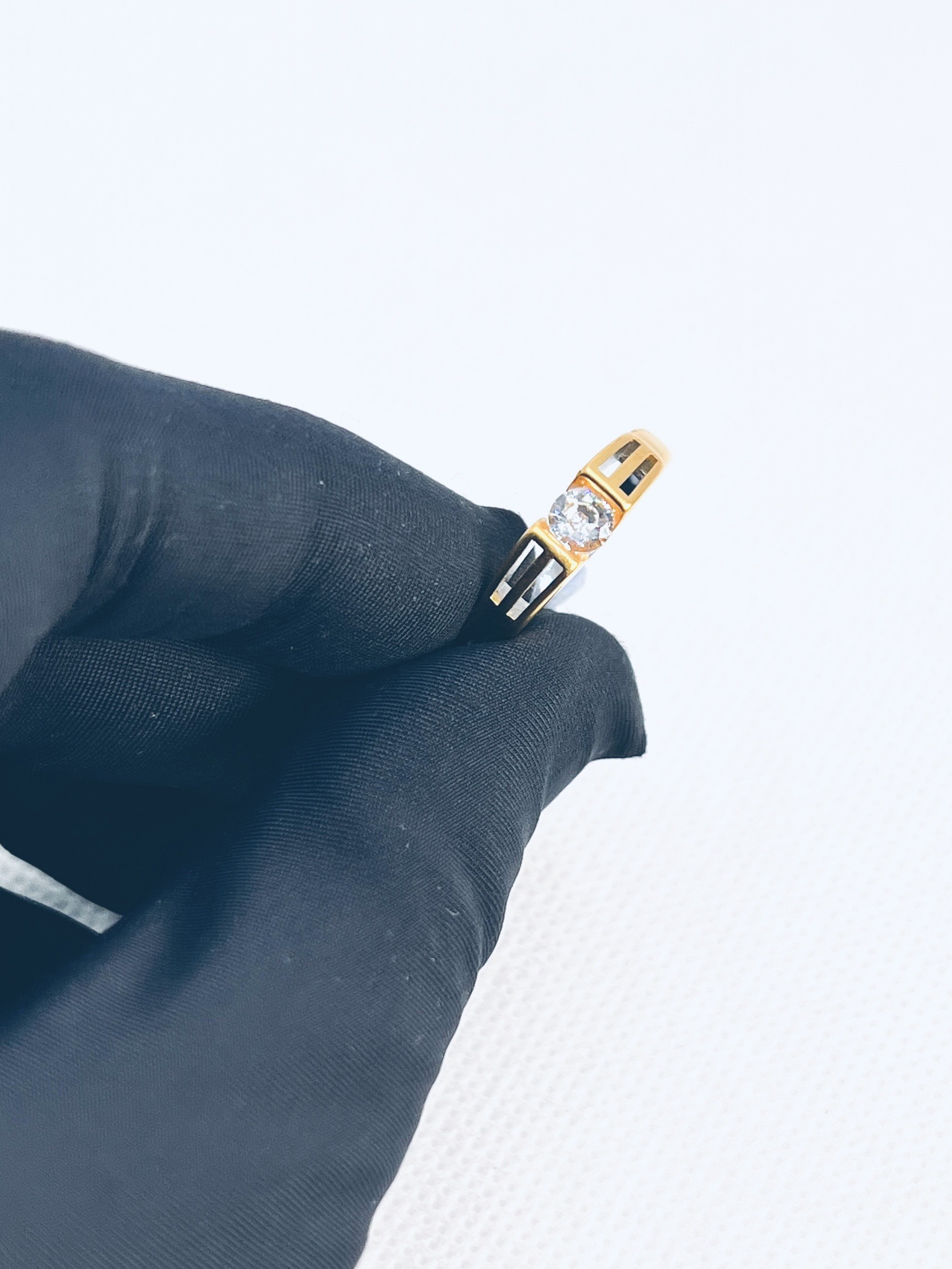 925 Sterling Silver Gold-Polished men Ring with Crystal Center - Image 4