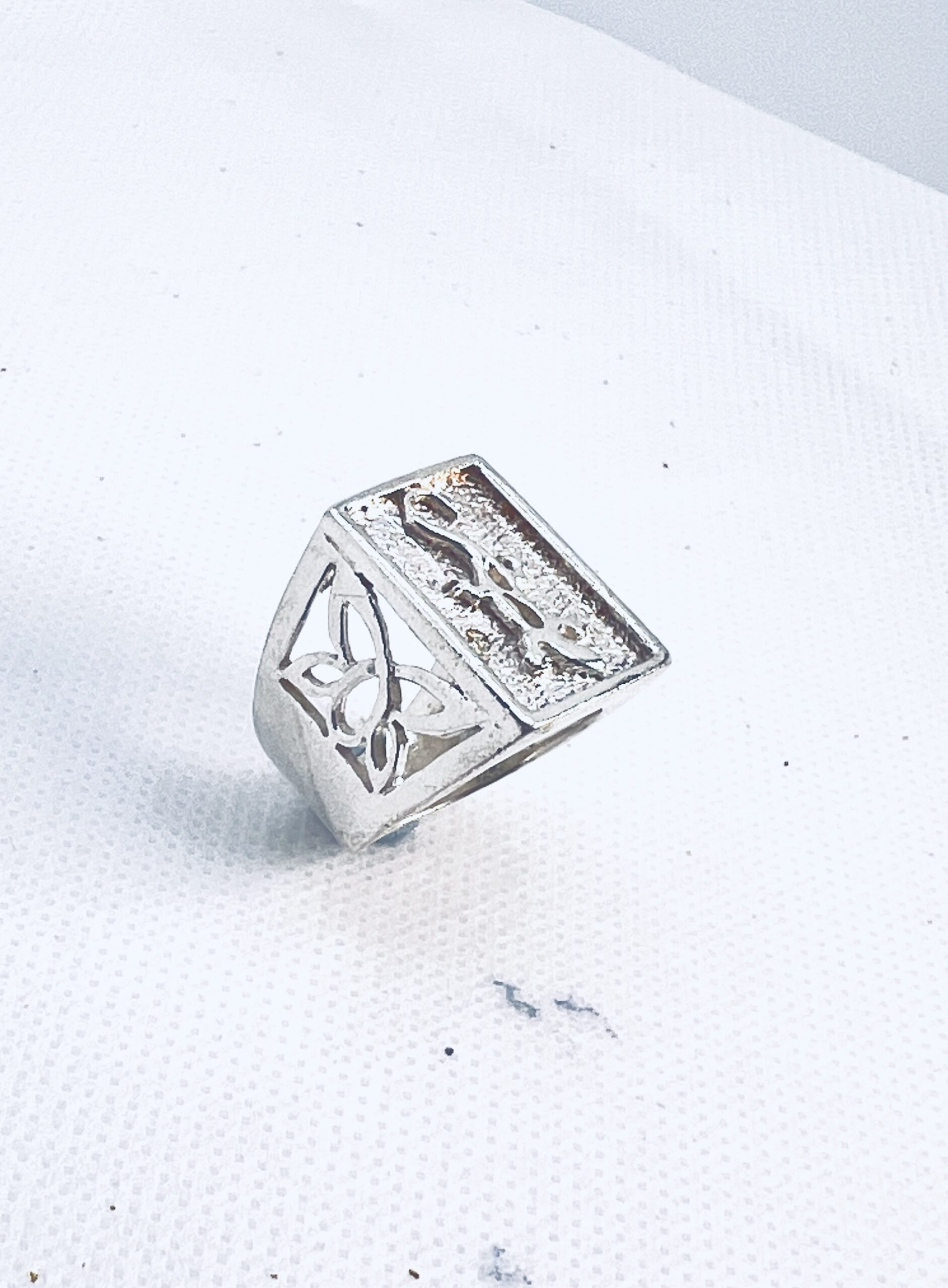 Vintage Engraved 925 Sterling Silver Men’s Ring