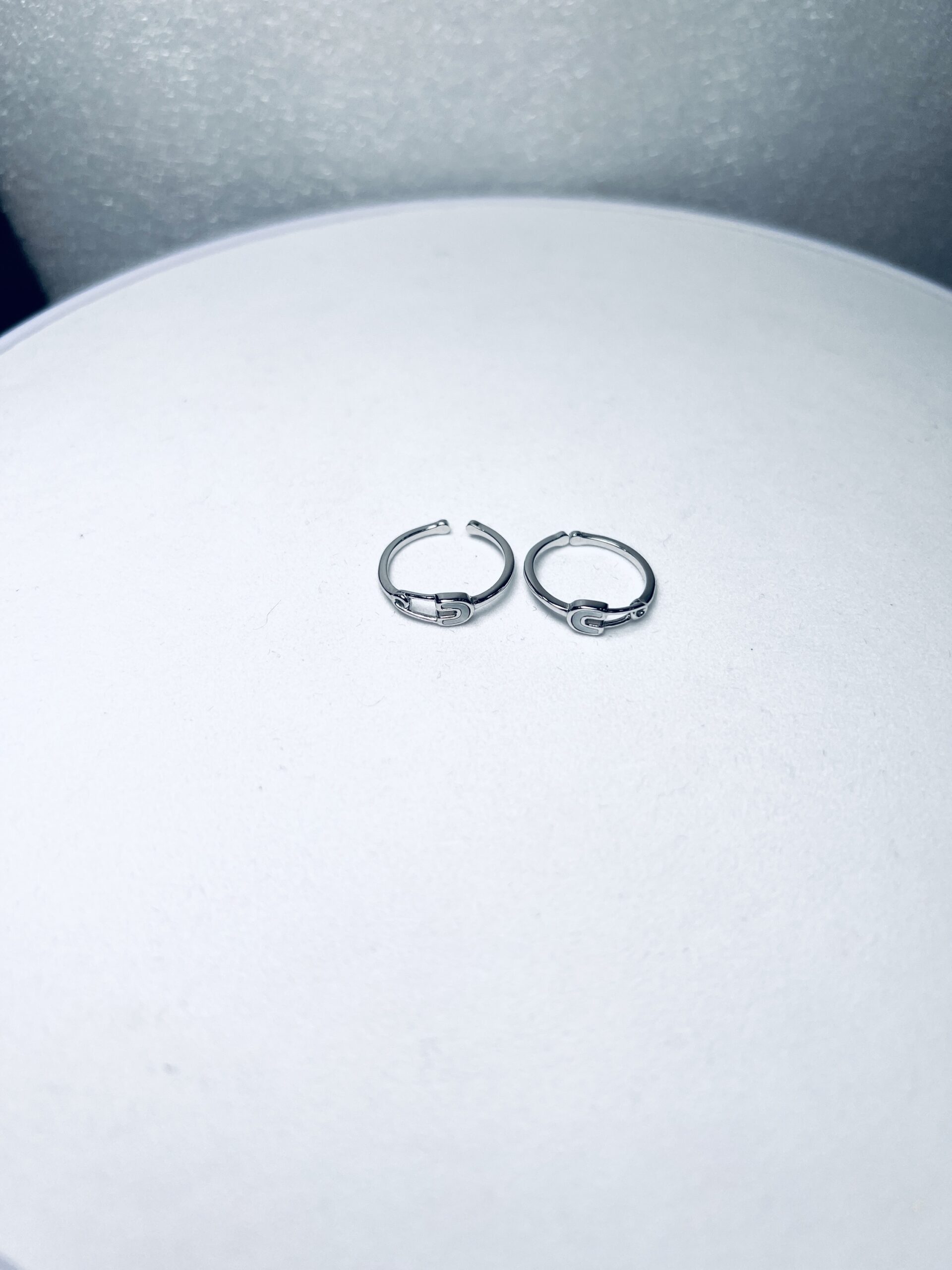 925 Toe ring with pearl inside inside set of 2 - Image 2