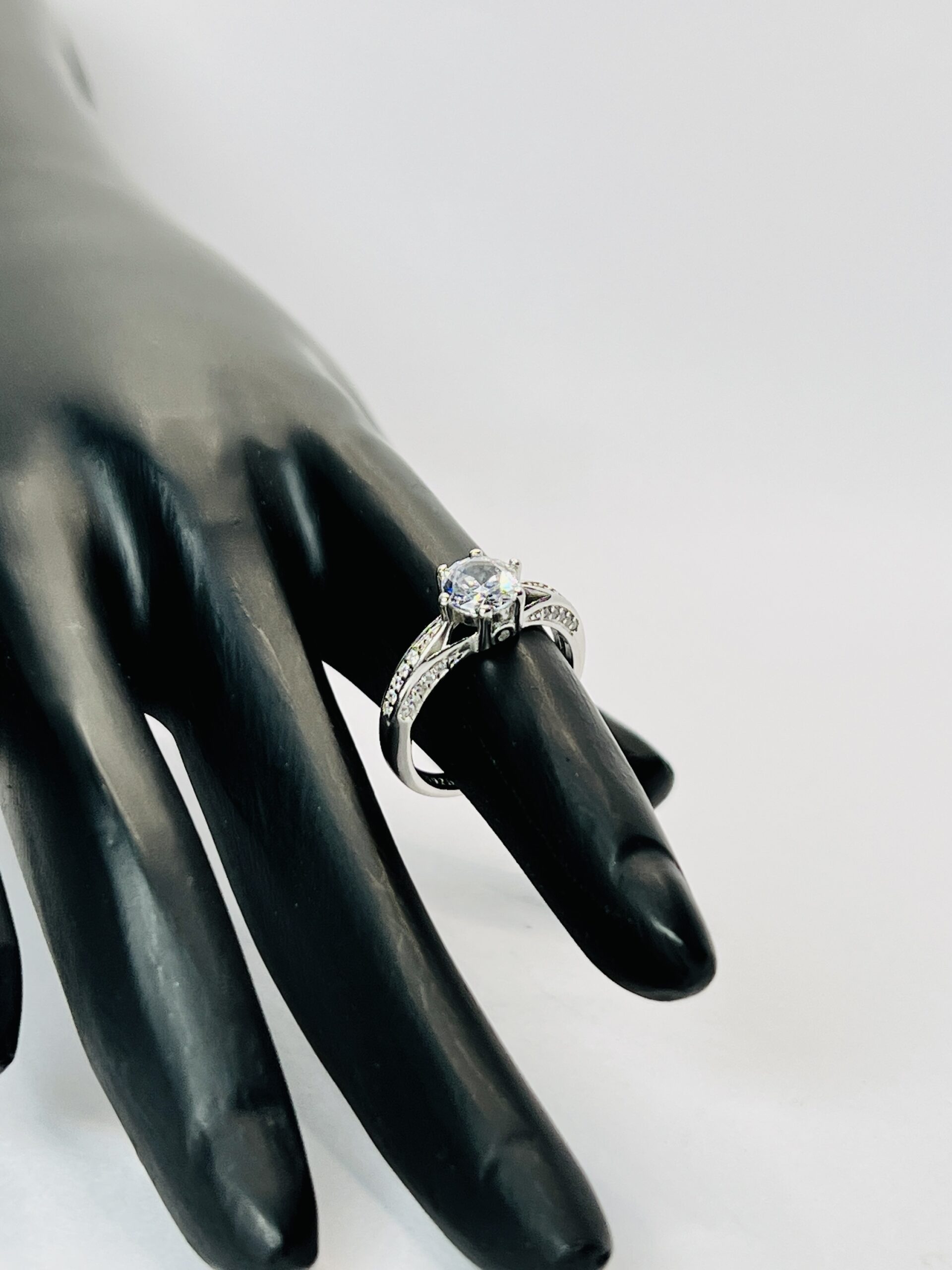 Elegant Split Silver Ring