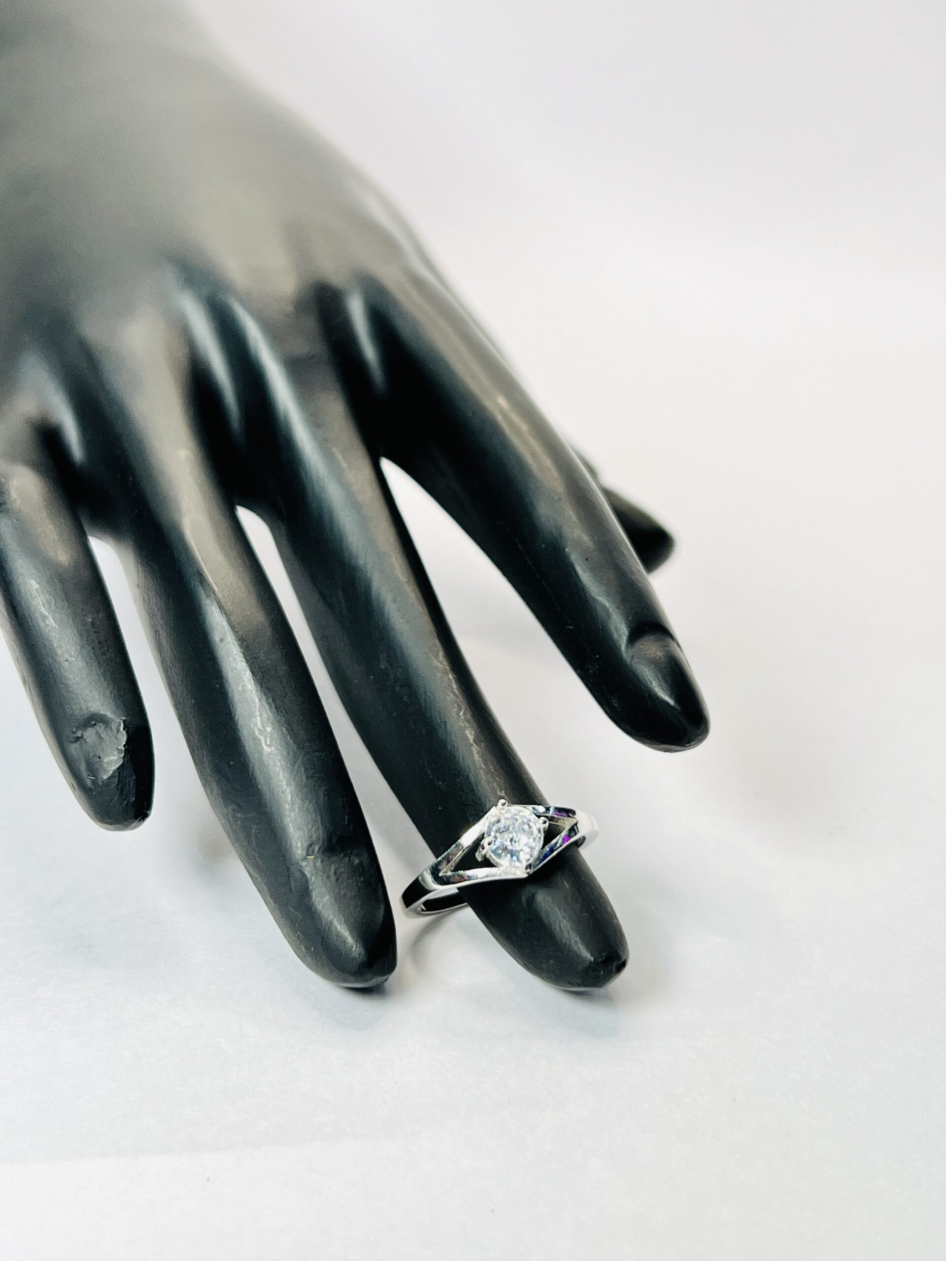 Sterling Silver Ring size 6 - Image 2