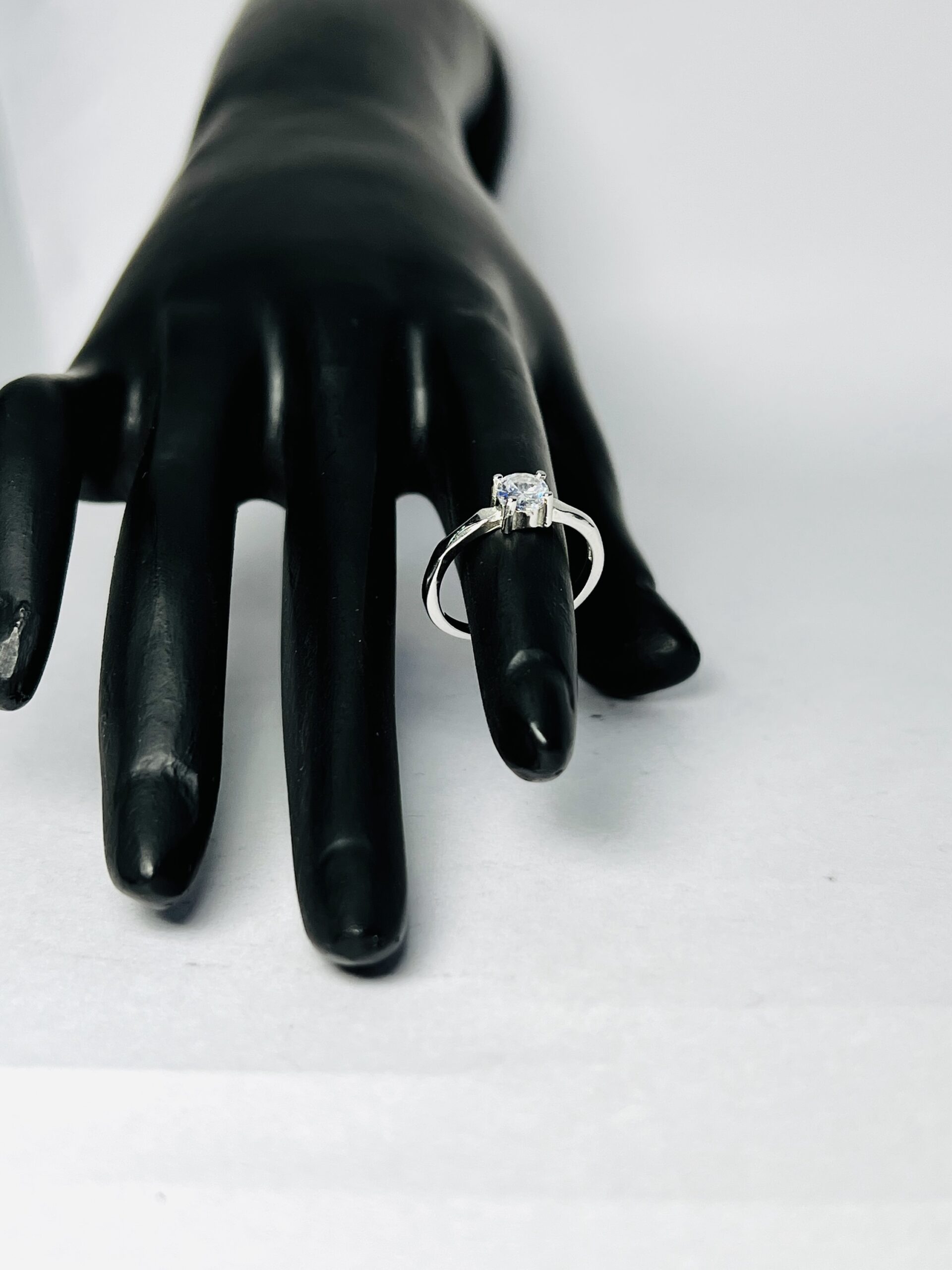 925 Sterling Silver Solitaire Women’s Ring - Image 2