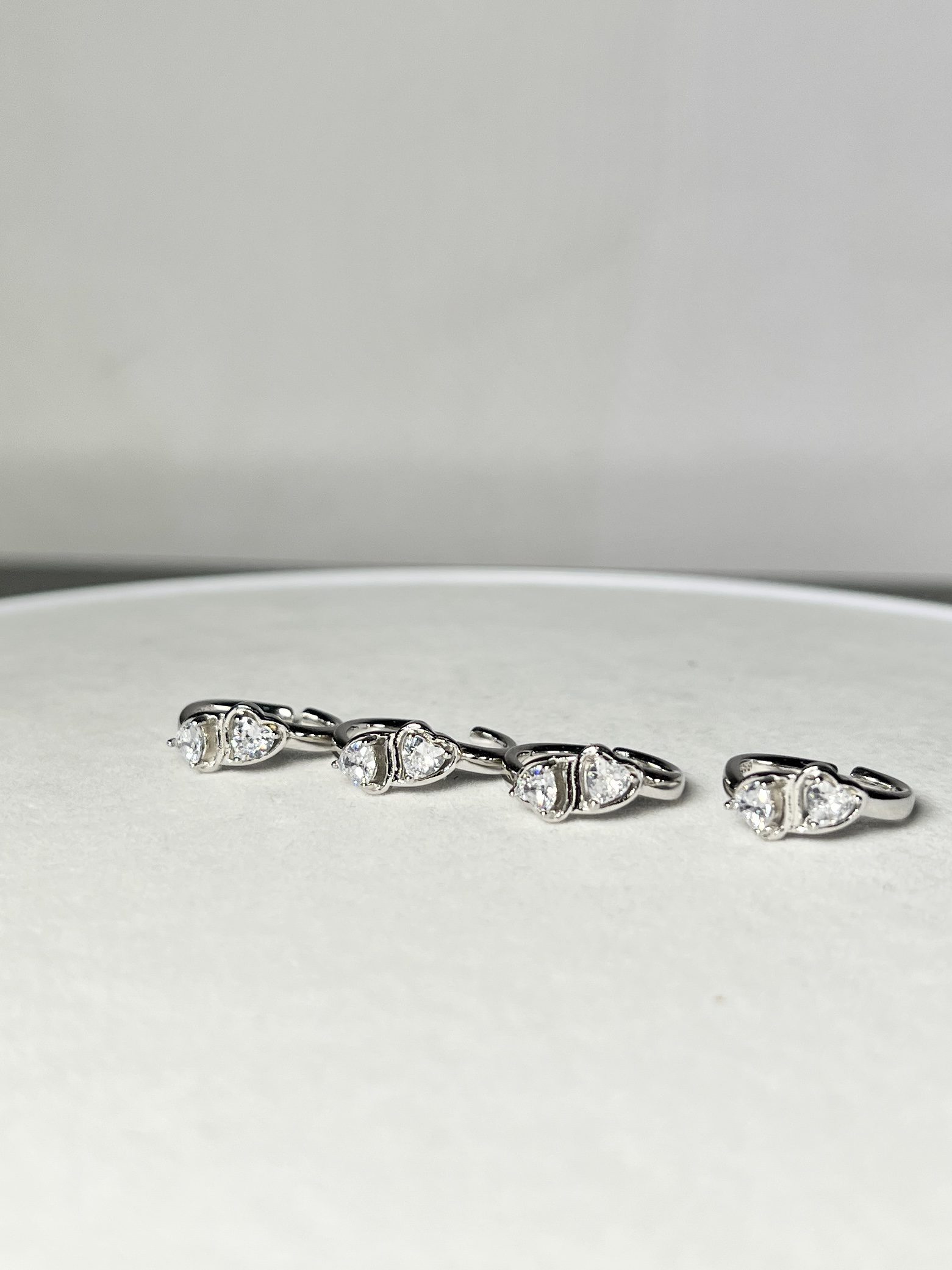 Italian Silver Toe Ring with Two White Stone 925 – Anti-Tarnish | Elegant Women’s Toe Jewelry - Image 2