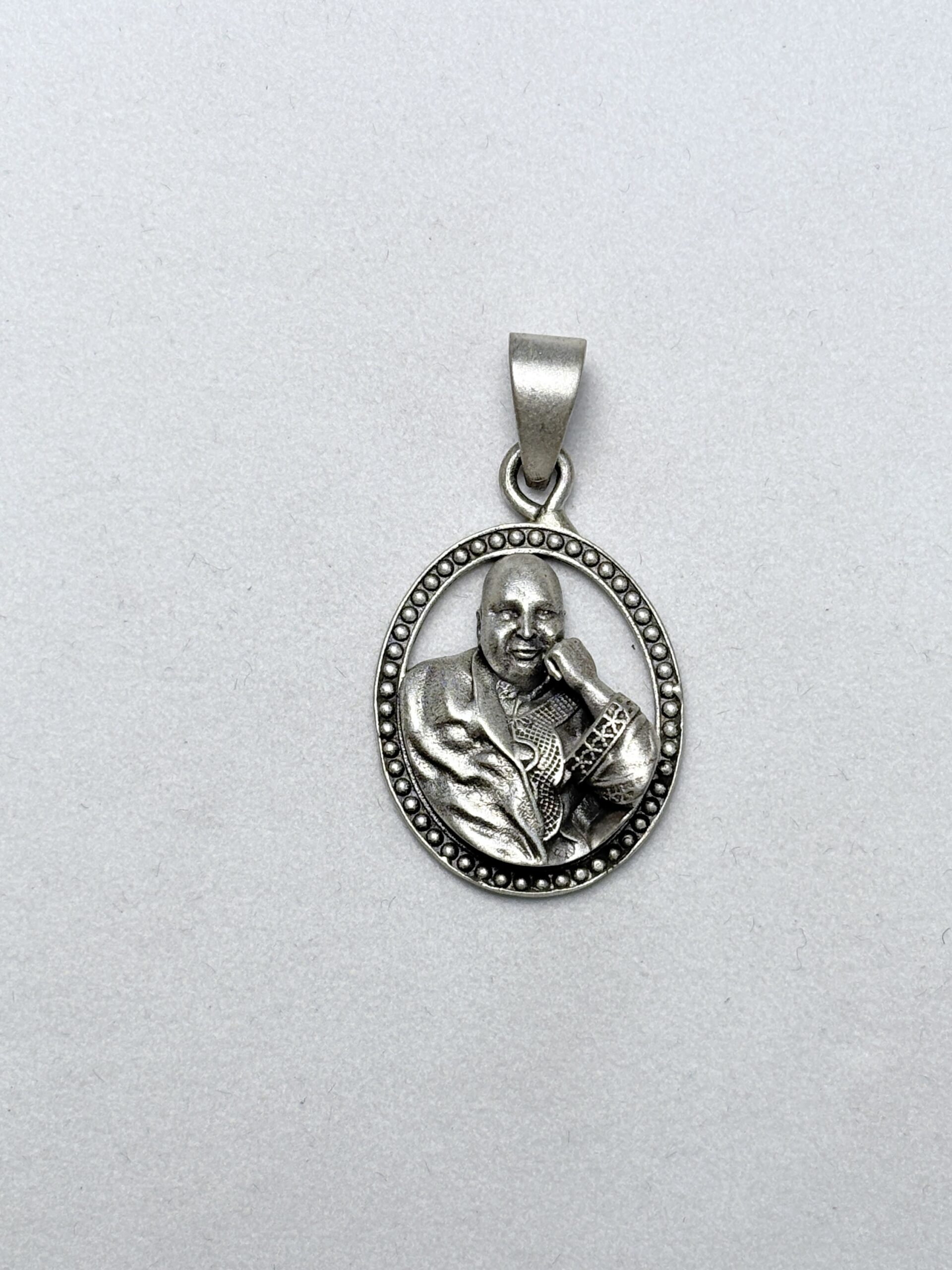 Guru ji pendent