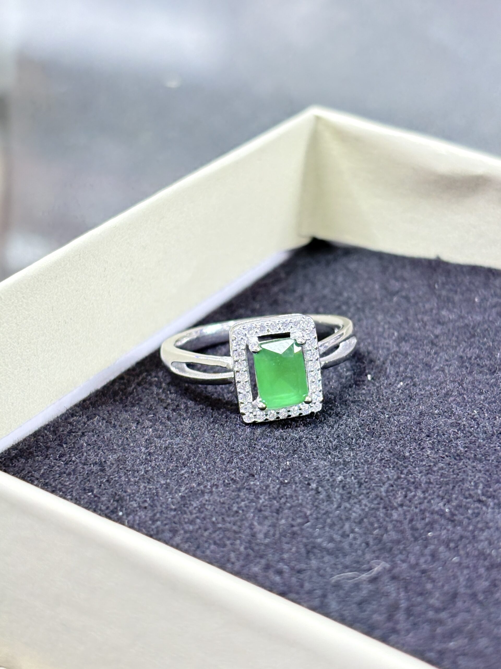 925 Silver Ring. - Image 2
