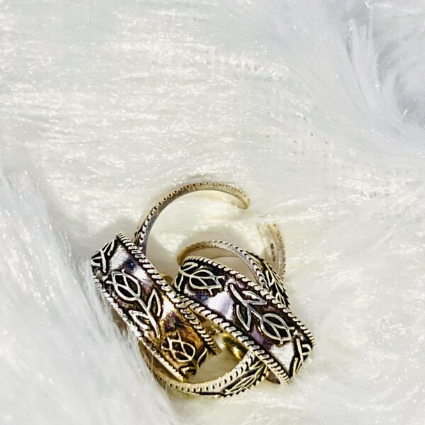 925 Silver Black Antique Toe Ring 2 Pair