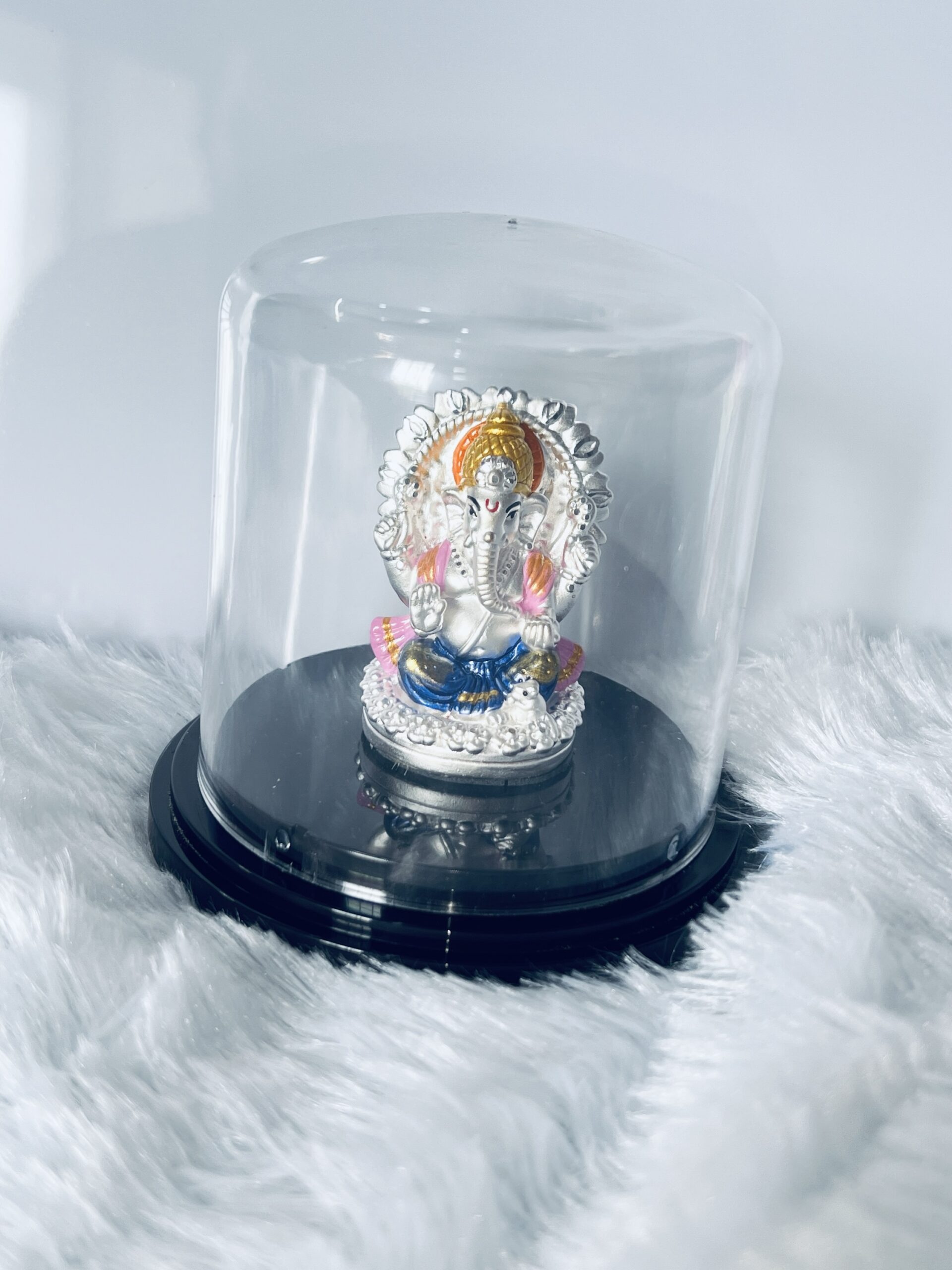 999 Silver Lord Ganesha Murti with Emerald & Gold Accents in Glass Dome